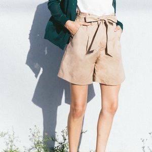 Uniqlo Olive Paperbag Belted High Rise Shorts
